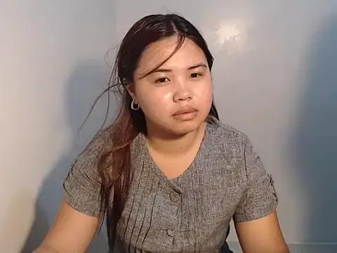 naughty_glyzel from StripChat is Freechat