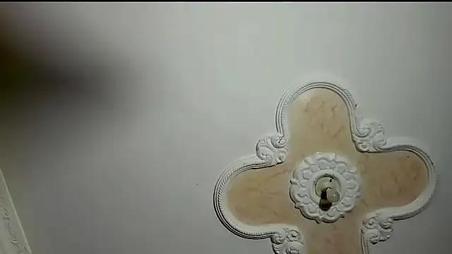 naughty_sweet_girls_sexts from StripChat is Freechat