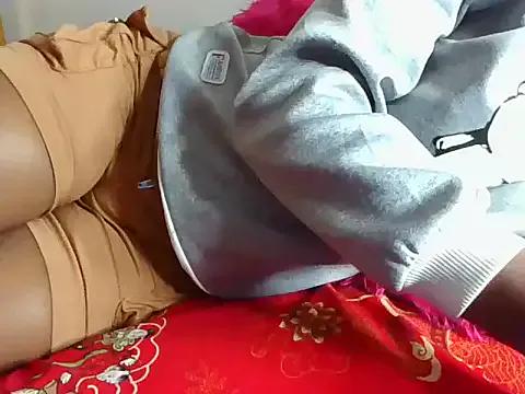 Naughtybadgal from StripChat is Freechat