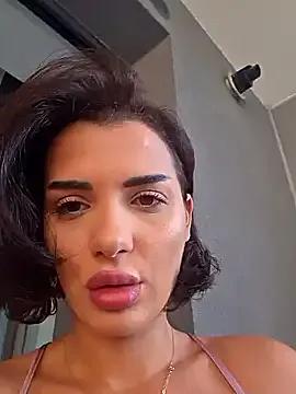 NaughtyChloe from StripChat is Freechat