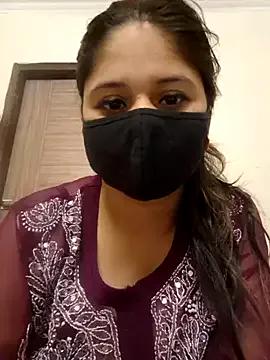 naughtysiya from StripChat is Freechat