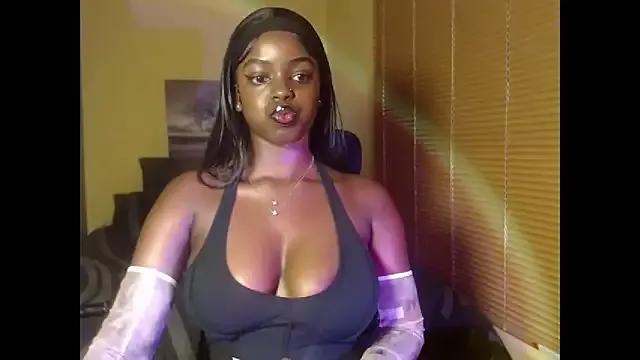 NawtyLisa from StripChat is Freechat