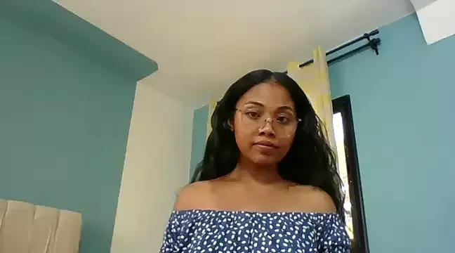 naya86 from StripChat