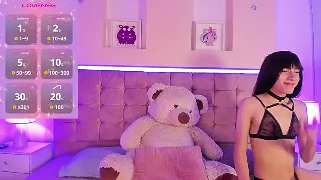 Naya_Velvet from StripChat is Freechat