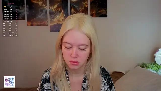 NecoleRemondini from StripChat is Freechat