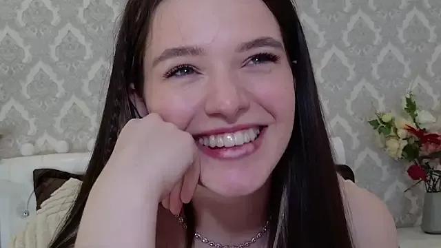 Nellie_Medina from StripChat
