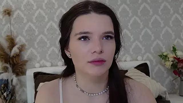 Nellie_Medina from StripChat