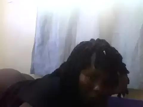nelly-queen from StripChat