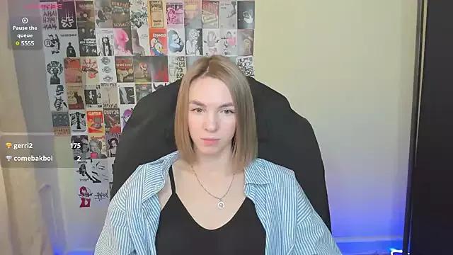 NessaDiazz from StripChat