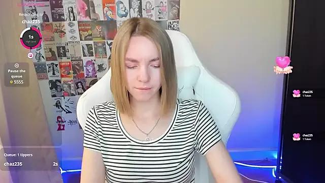 NessaDiazz from StripChat