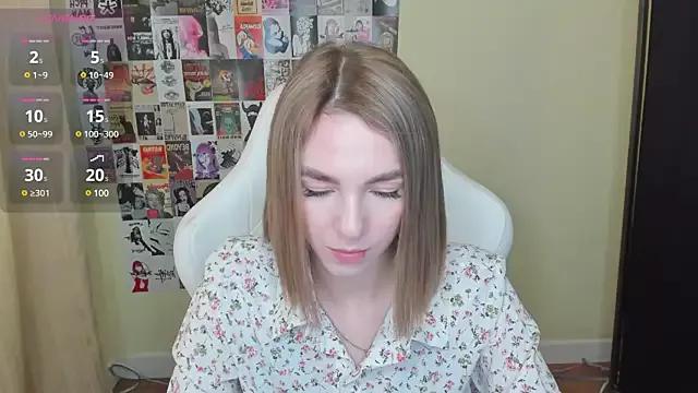 NessaDiazz from StripChat