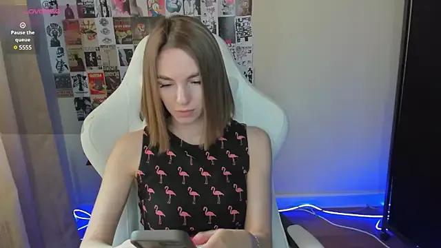 NessaDiazz from StripChat