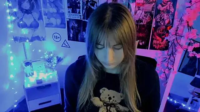 NeyliDream from StripChat is Freechat