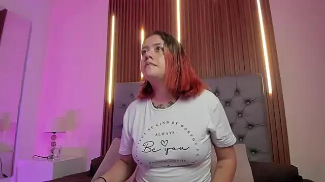 Niaa_Stark from StripChat is Freechat