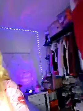 NibiruNairobi69 from StripChat