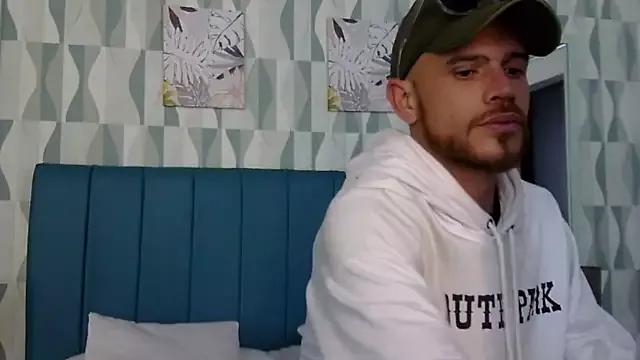 nickolaywolf from StripChat is Freechat