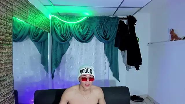 NickyFlow_Boy from StripChat is Freechat