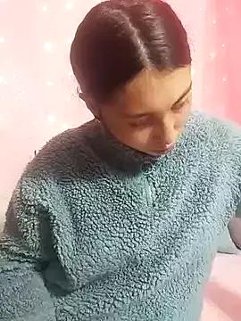 Nicolle__Collens from StripChat is Freechat
