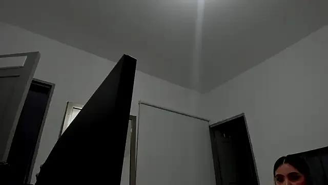 NikkiBotero from StripChat is Freechat