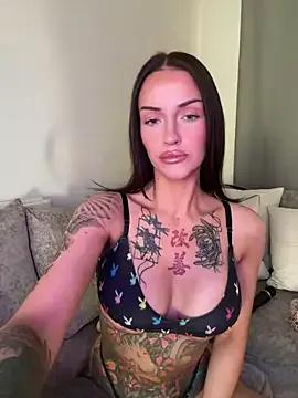 NikkiFoxx_1 from StripChat is Freechat