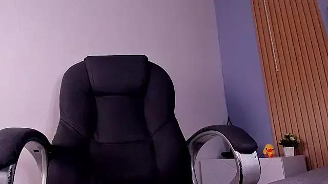 nikkyta_muse from StripChat