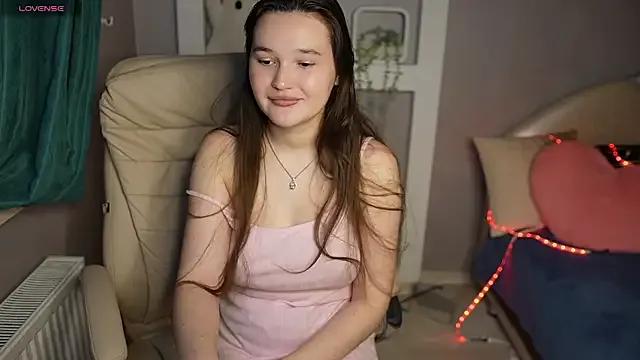 NikolFelix from StripChat is Freechat