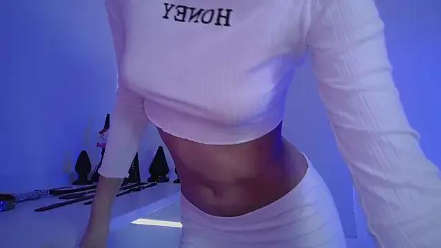 Nina_kink from StripChat