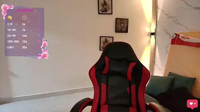 Nina_Rouge7 from StripChat is Freechat