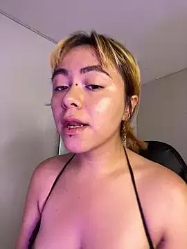 NinaSakura_Eup from StripChat is Freechat