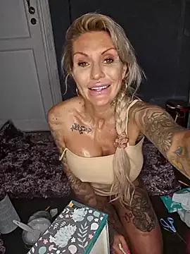 Ninasweden from StripChat