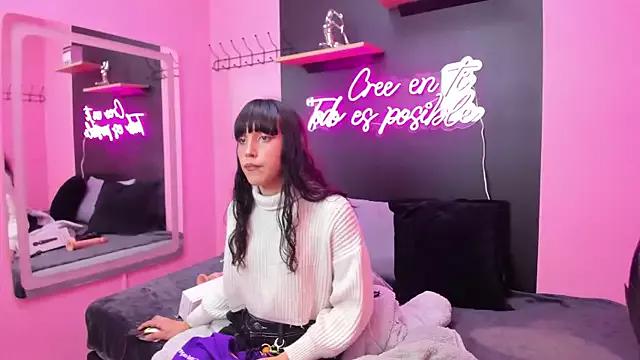 NoahGoddess from StripChat is Freechat