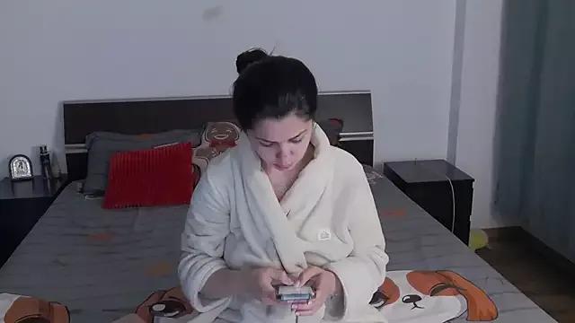 Nobodyforever from StripChat