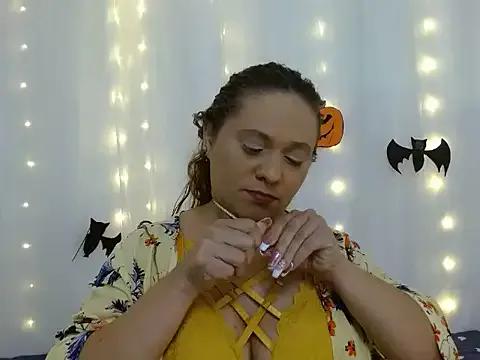 NoraParkeer from StripChat is Freechat