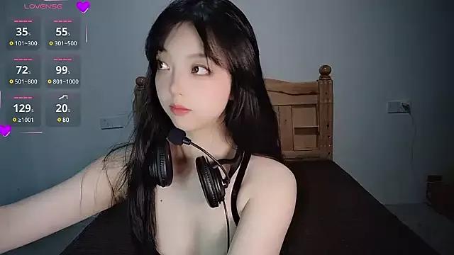 oblakitty from StripChat is Freechat