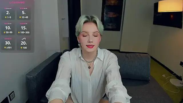 OdelynaAsp from StripChat is Freechat