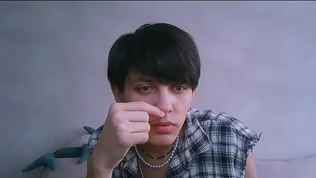 oli_vers on StripChat