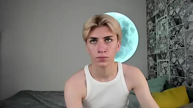 Oliver_Starboy from StripChat is Freechat