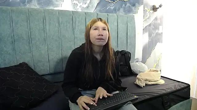 Olivia11_ from StripChat is Freechat