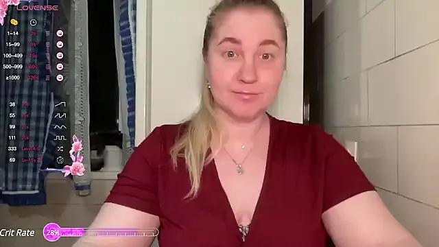ollydoll92 from StripChat