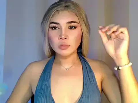 Onegreattransdiva from StripChat is Freechat