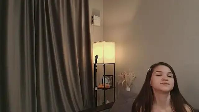 Only_KiraRi from StripChat is Freechat