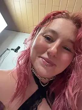 Onlymiasophie from StripChat is Freechat