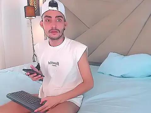 Owen_valentin from StripChat is Freechat