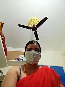 Padhu_baby from StripChat is Freechat