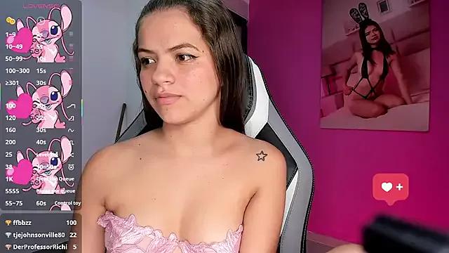 PaigeJayden from StripChat