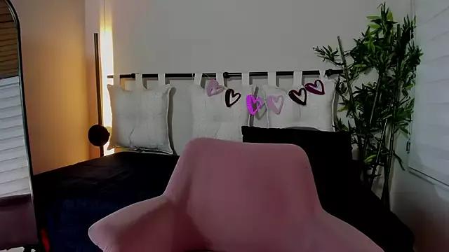 Checkout girls naked models with similar nickname. Cute sexy Free Models.