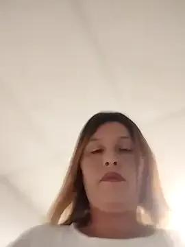 Paola-Lond from StripChat is Freechat