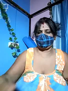 parioo7 from StripChat is Freechat