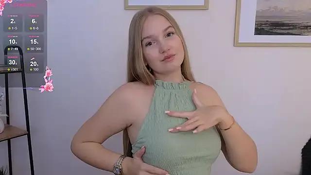 Patsy_King from StripChat is Freechat