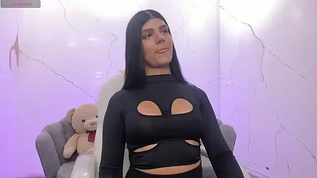 PauliinaBelle_ from StripChat is Freechat